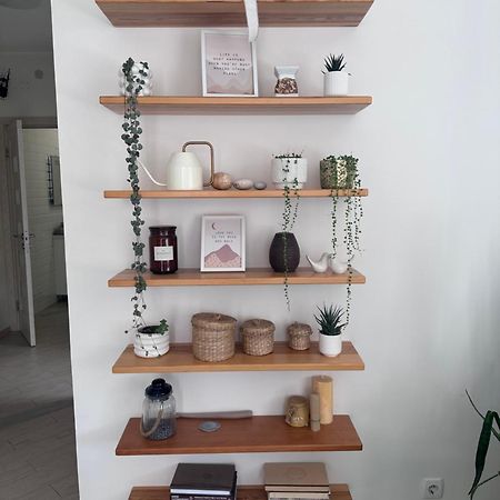 אירפין Skandi Apartment Near The Park מראה חיצוני תמונה