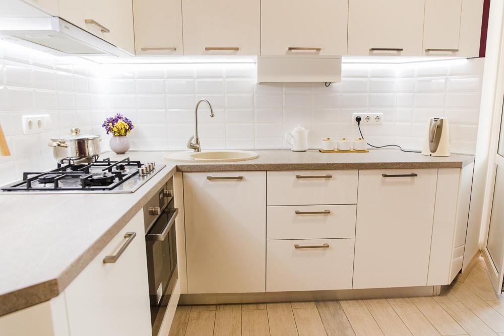אירפין Skandi Apartment Near The Park מראה חיצוני תמונה