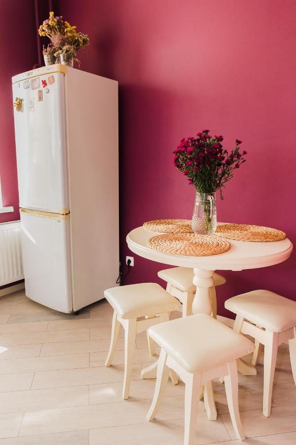 אירפין Skandi Apartment Near The Park מראה חיצוני תמונה